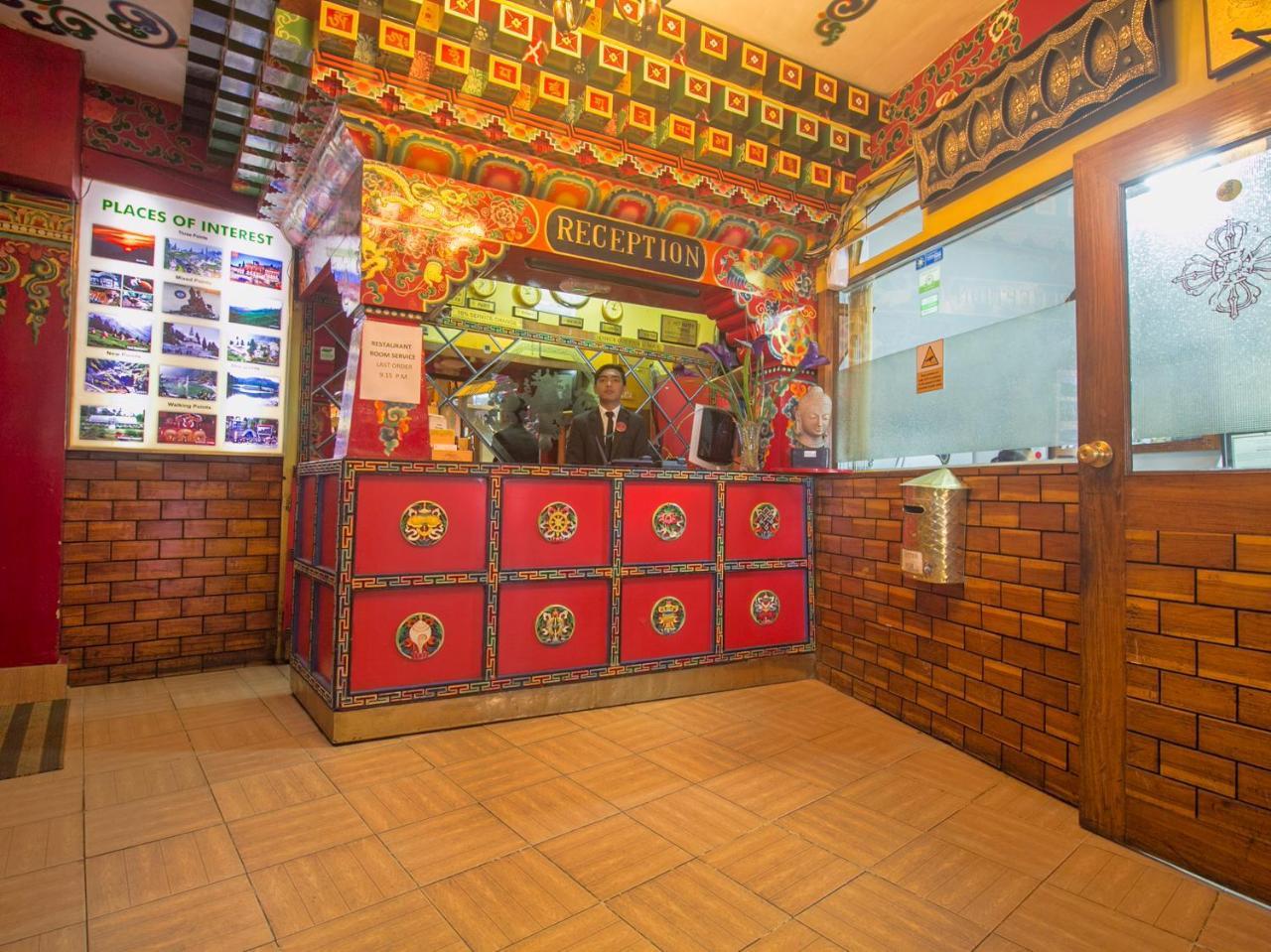 Hotel Seven Seventeen ダージリン エクステリア 写真